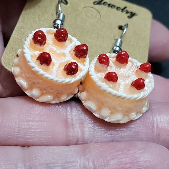**Sale** Peach colored cake earrings - Picture 2 of 5